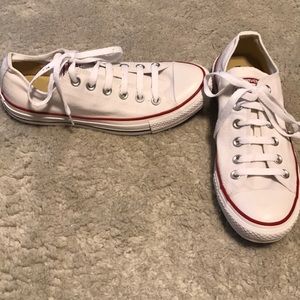 Coverage tennis shoes